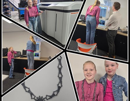 fotocollage met Feline en Jolien, de grote 3D printer en de ambtsketen